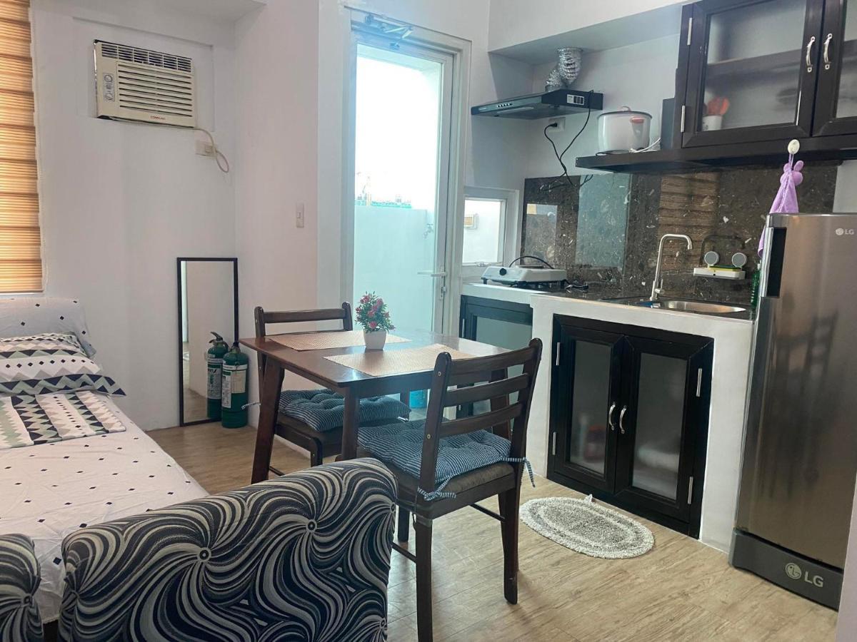 Affordable Staycation Alabang Manila Exterior photo